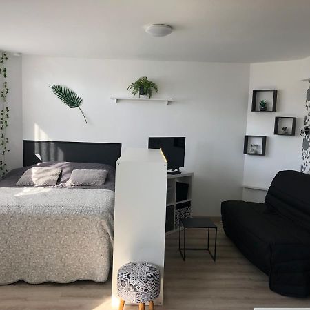 Apartamento Le Clémenceau Péronne Exterior foto