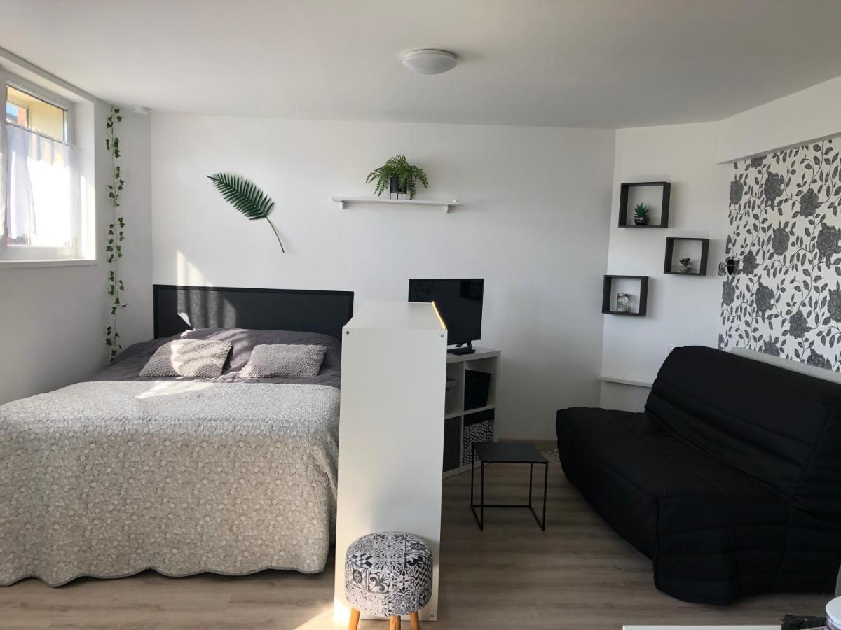 Apartamento Le Clémenceau Péronne Exterior foto